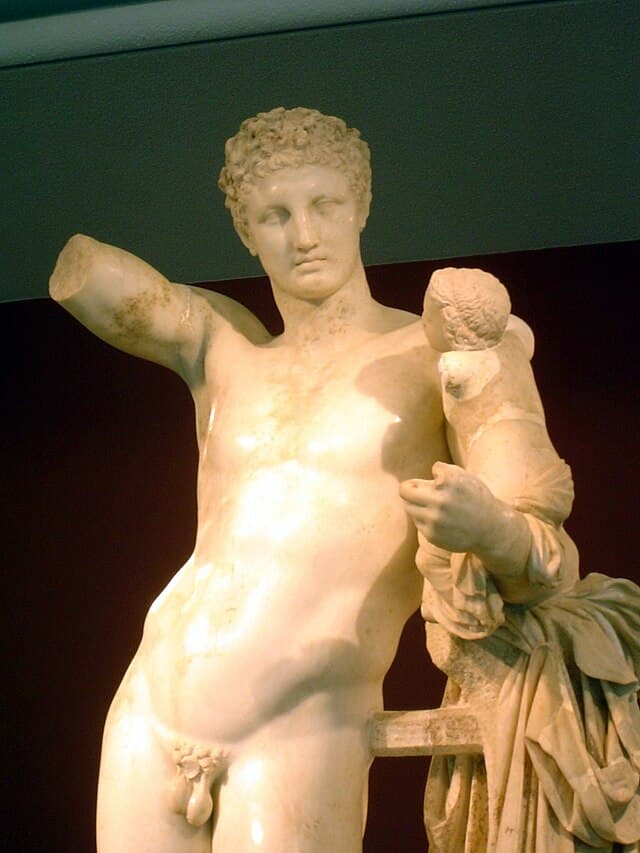 Hermes and the Infant Dionysus, marble sculpture attributed to Praxiteles